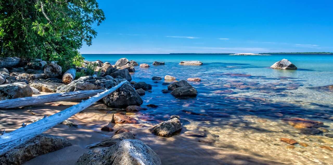 Canada’s Most Breathtaking Lake & River Destinations You Need to Visit