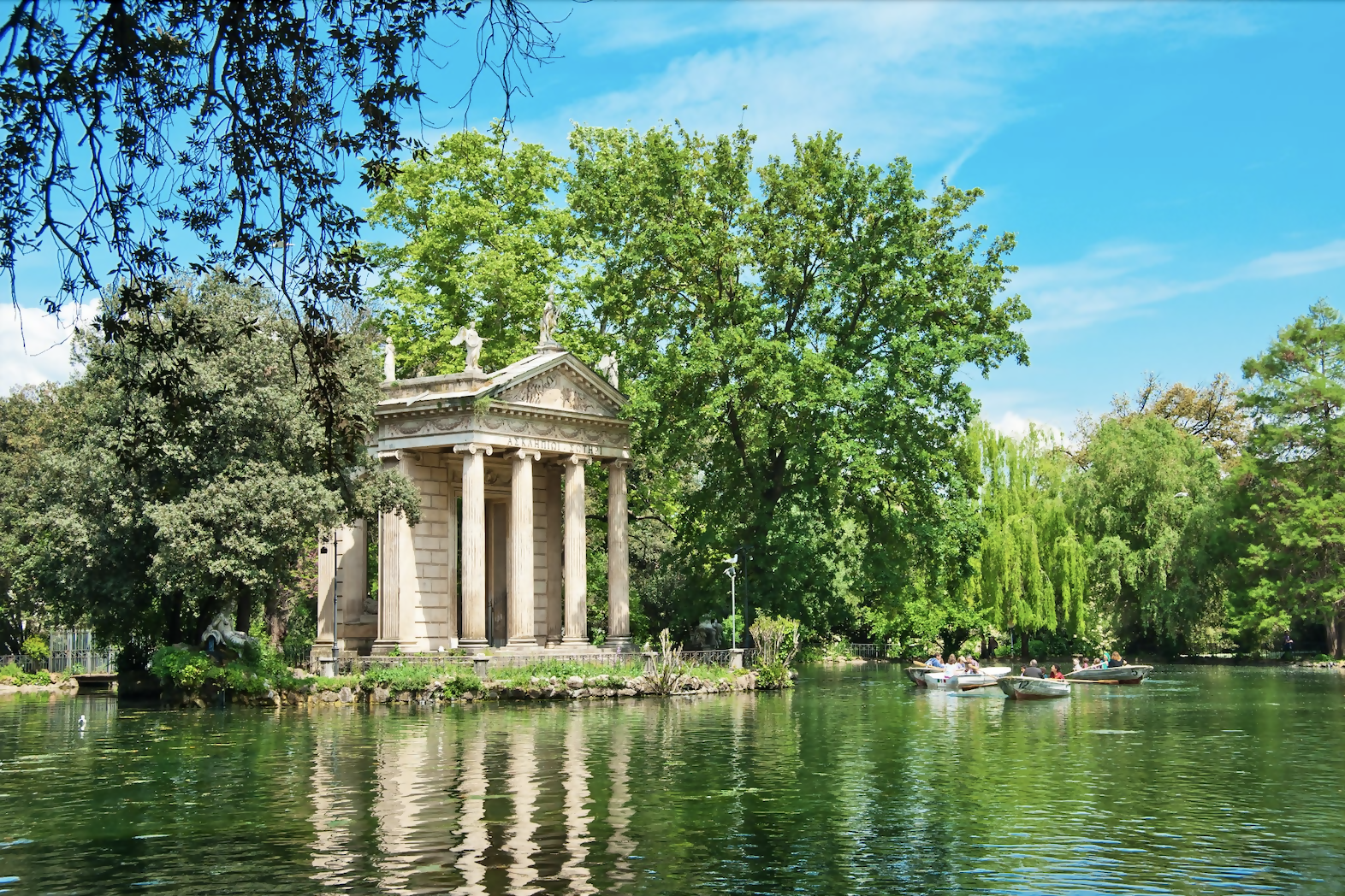 This Hotel Gives You Access to Rome's Gardens and Private Villas