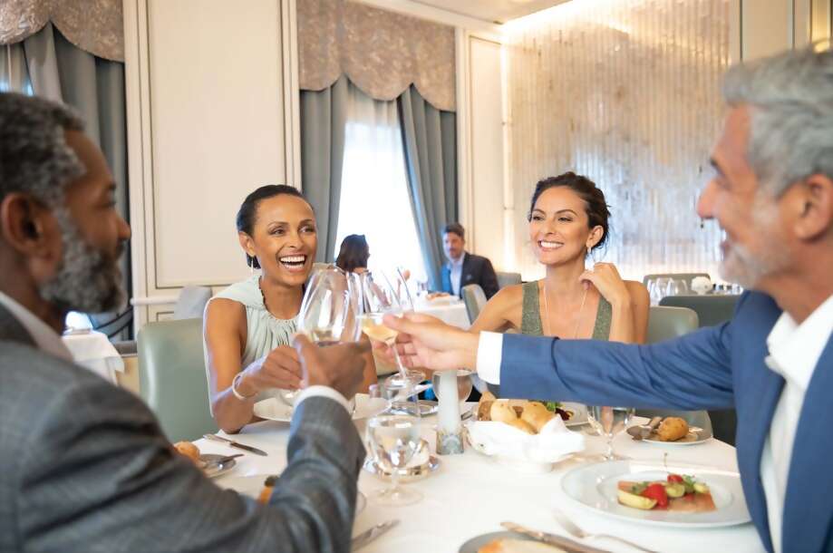 Regent Seven Seas Cruises: $400 Shipboard Credit per Suite