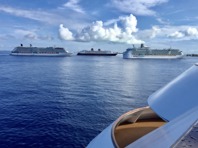 Save During Wave! All the Reasons to Book Your Next Cruise During 'Wave Season'