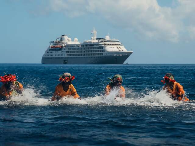 Silver Cloud Departs on 75-Day Grand South Pacific Expedition 2025