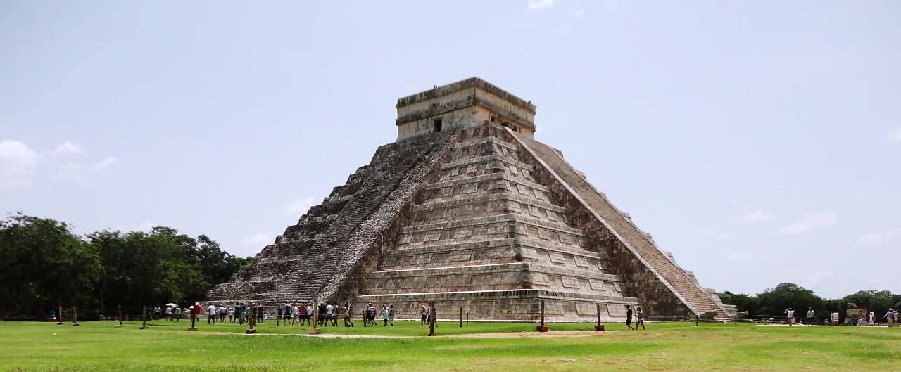 Cancún, Quintana Roo: The Ultimate Guide to Nightlife, Culture, and Beaches