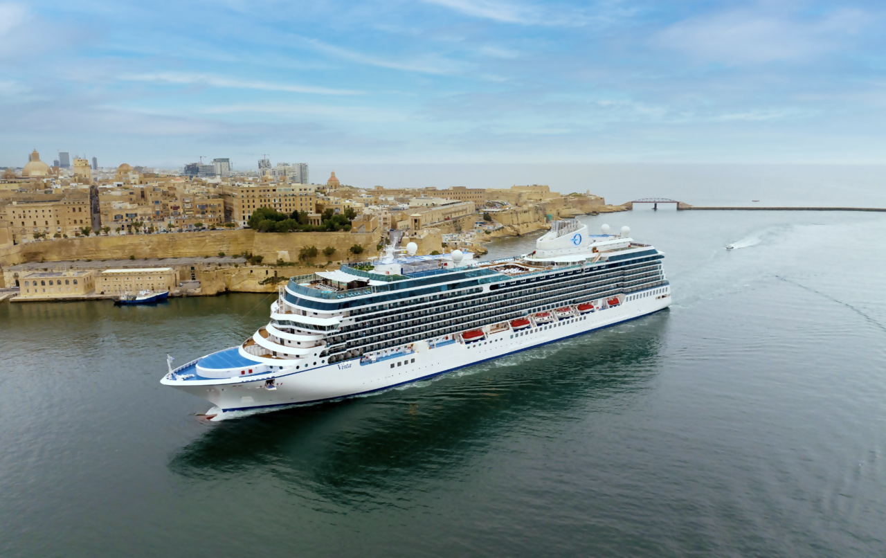 Oceania Cruises’ 2025 Specialty Cruises Featuring Exclusive, Celebrity-Hosted Voyages
