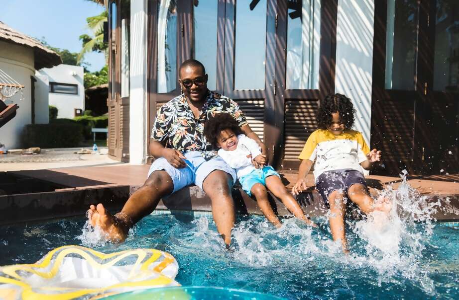 Hurtigruten: Black Friday steals - up to 60% off hotels worldwide!