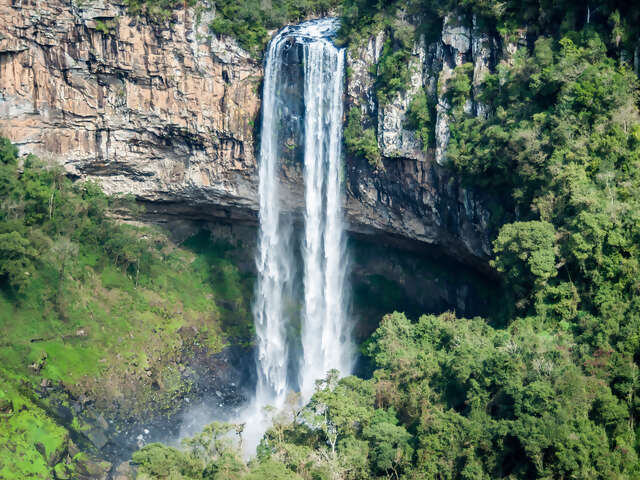 Caracol Falls