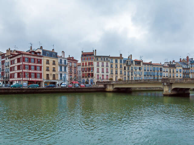 Bayonne