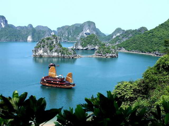 Ha Long Bay