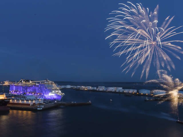 MSC's 'Wonder' at Sea