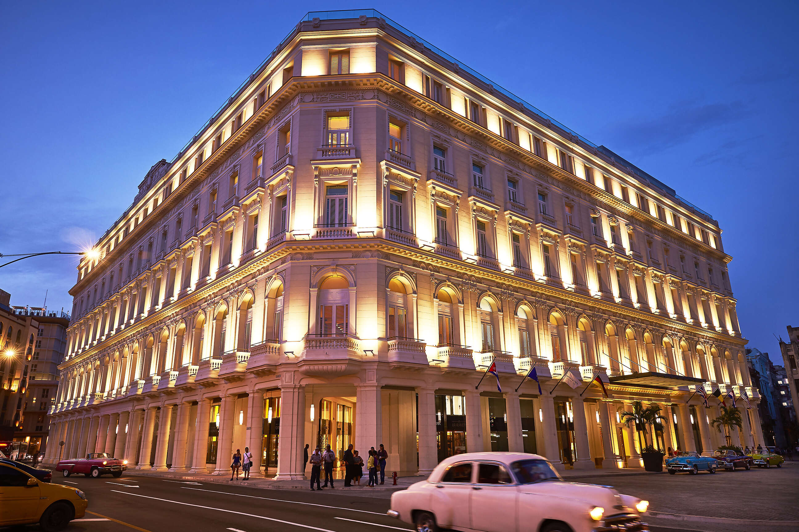Exterior_HAV1_night_18519_Original_001.jpg