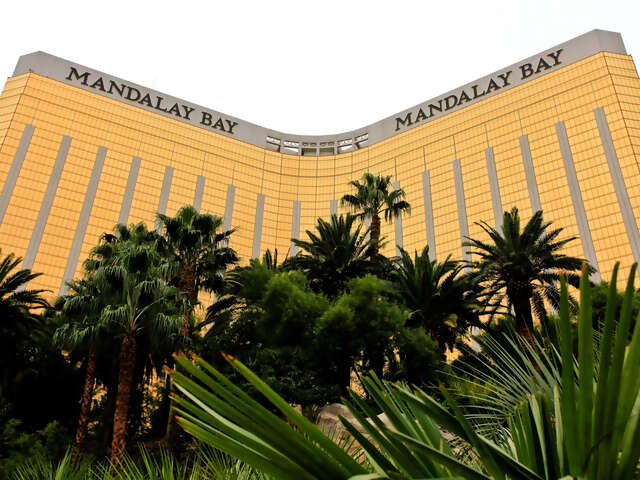 Canadian Survivors of Vegas Shooting Regret Passing up Travel Insurance