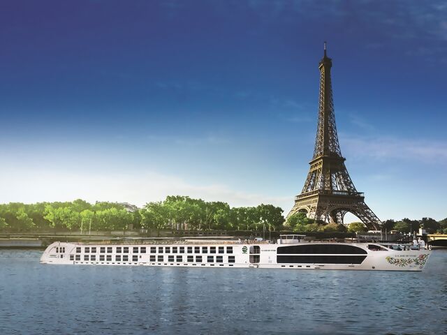 Moments to Remember on Uniworld`s Joie de Vivre