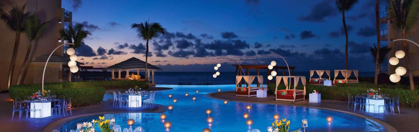 Now Jade Riviera Cancun