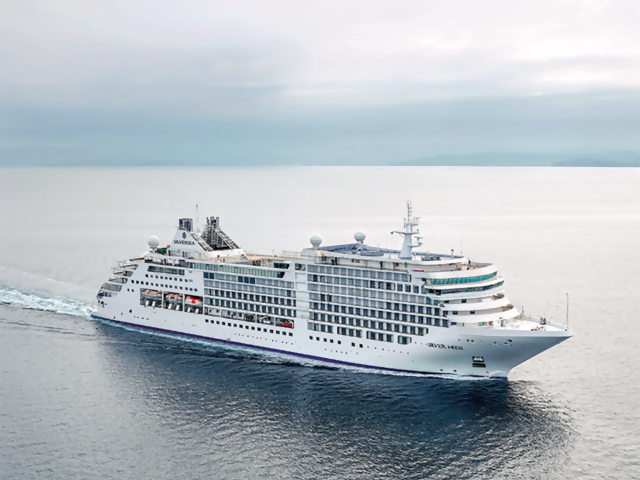 NEW MOON: Silversea Shines Brightly as the Silver Moon Sets Sail