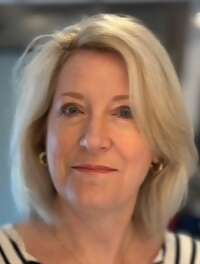 Linda M Hale