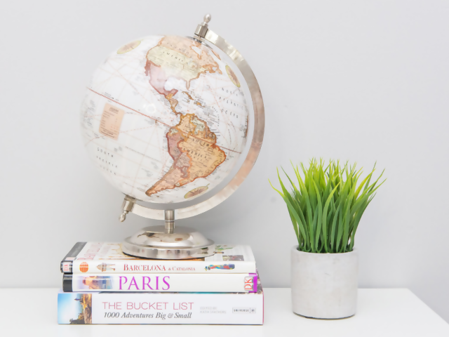 Why Do Travel Agents Charge Fees?
