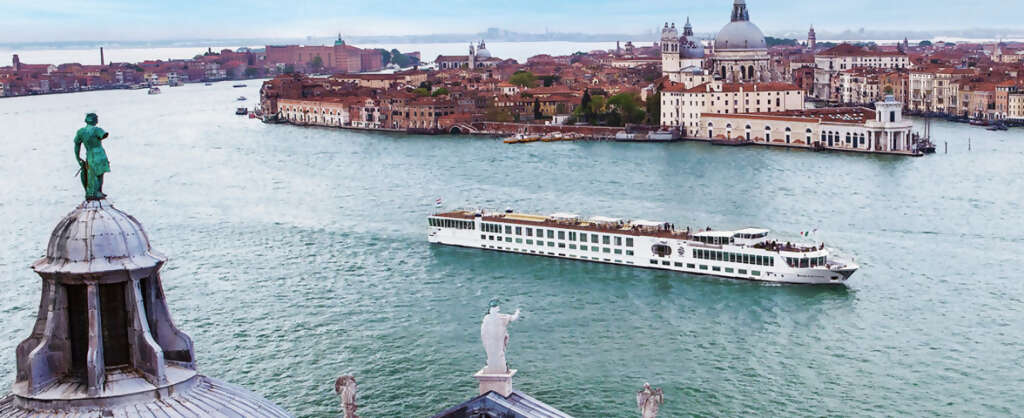 Cruising The Venetian Lagoon