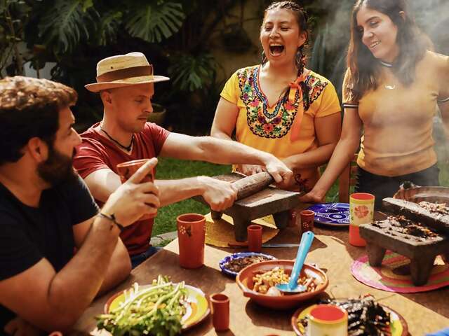 Introducing Cooking on @AirbnbExperiences