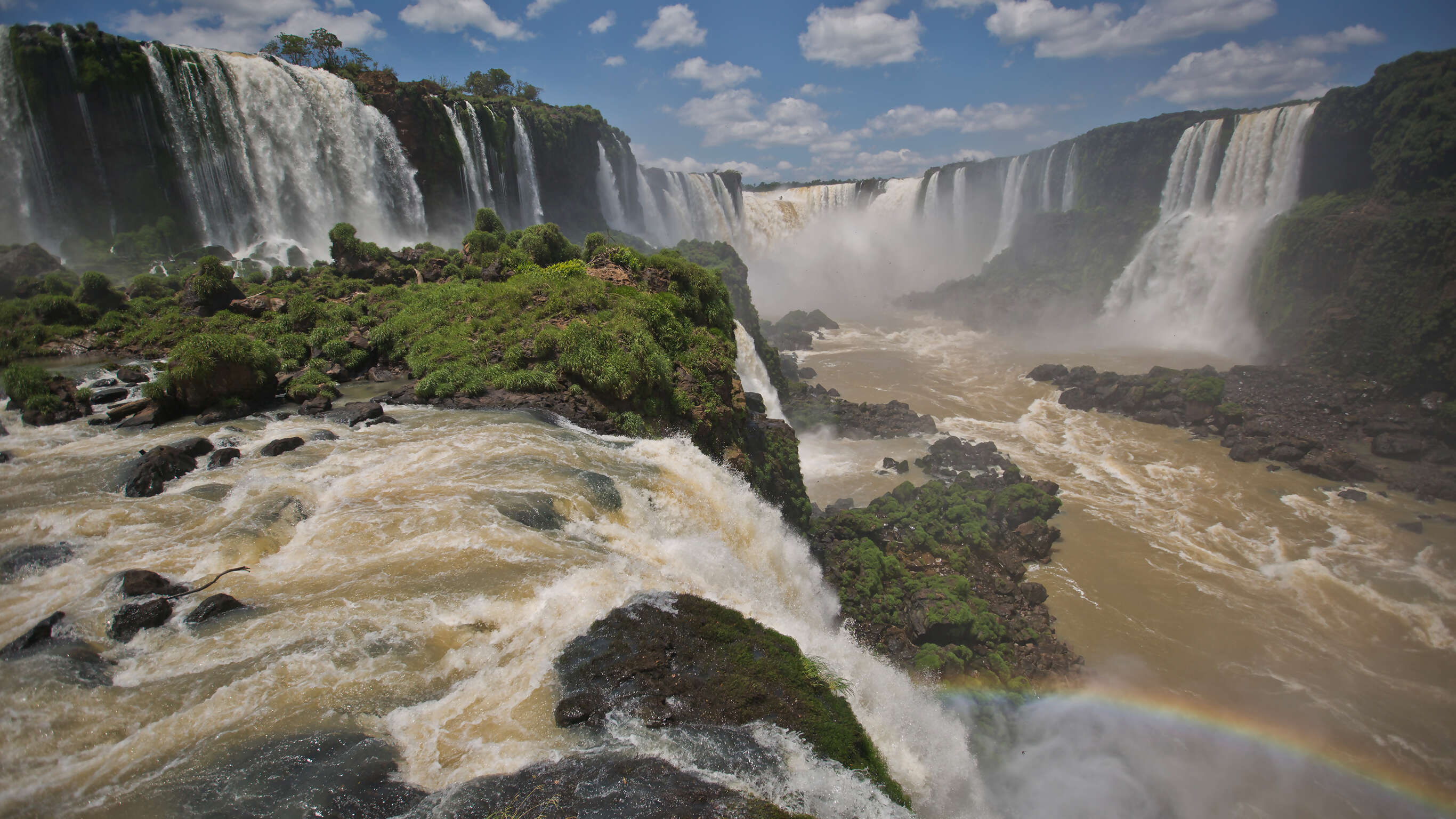 Rio de Janeiro to Buenos Aires: Waterfalls & White Sands