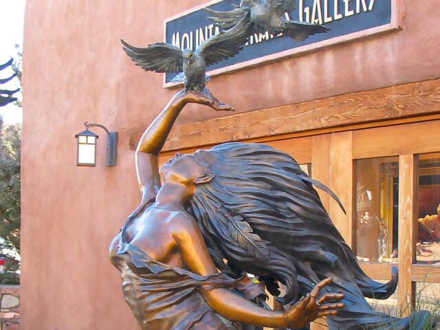 Bluegrass Country & the Smoky Mountains featuring Louisville, Gatlinburg & Asheville