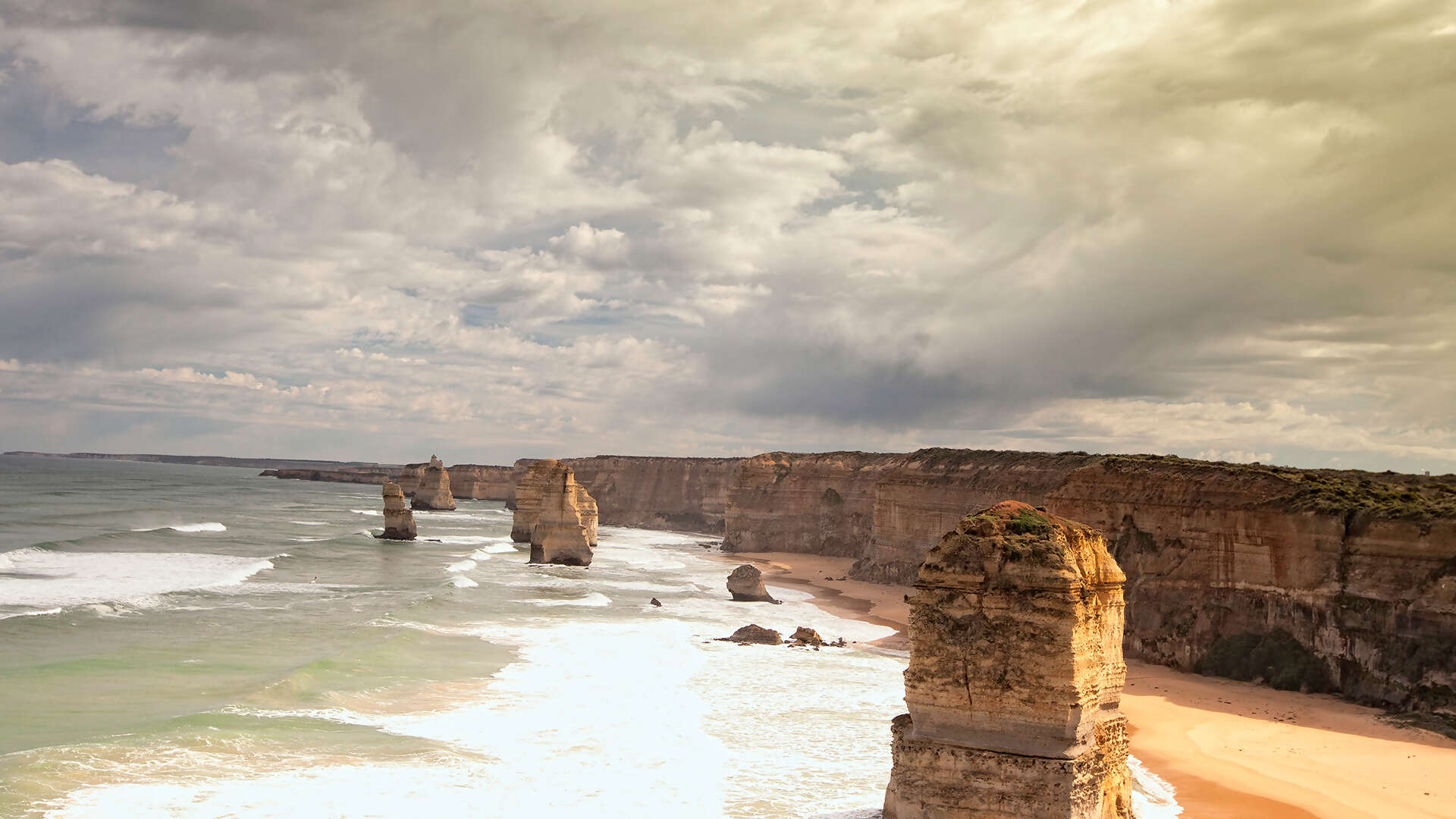 Great Ocean Road East–Adelaide to Melbourne
