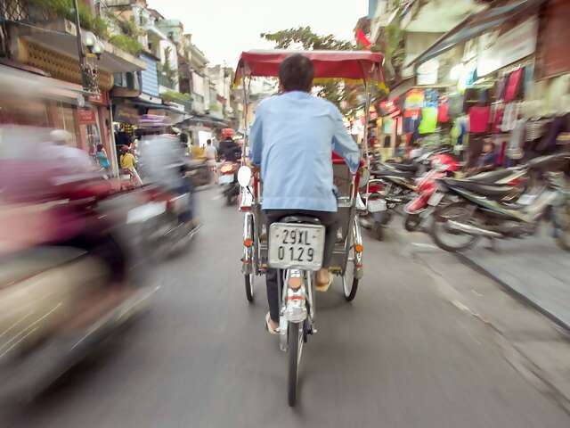 Ho Chi Minh City Day Tour: Cyclo Discovery (half day)