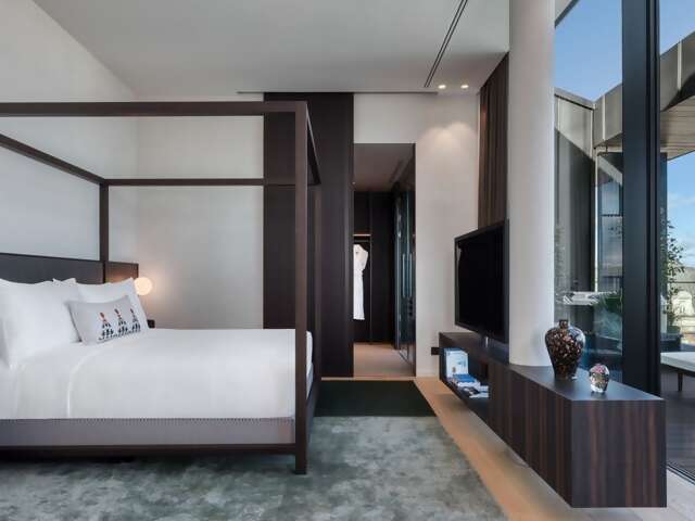 Dorothea Hotel, Budapest, Autograph Collection