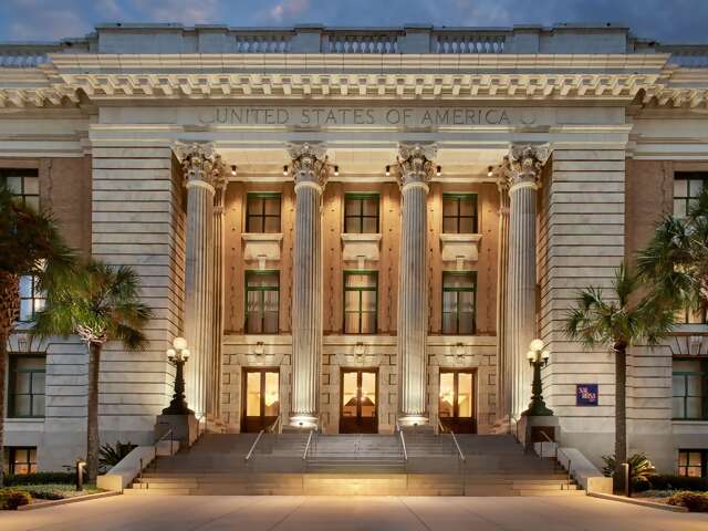 Le Méridien Tampa, The Courthouse