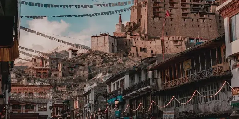 Northern India: Dharamshala, Kashmir & Ladakh Highlights