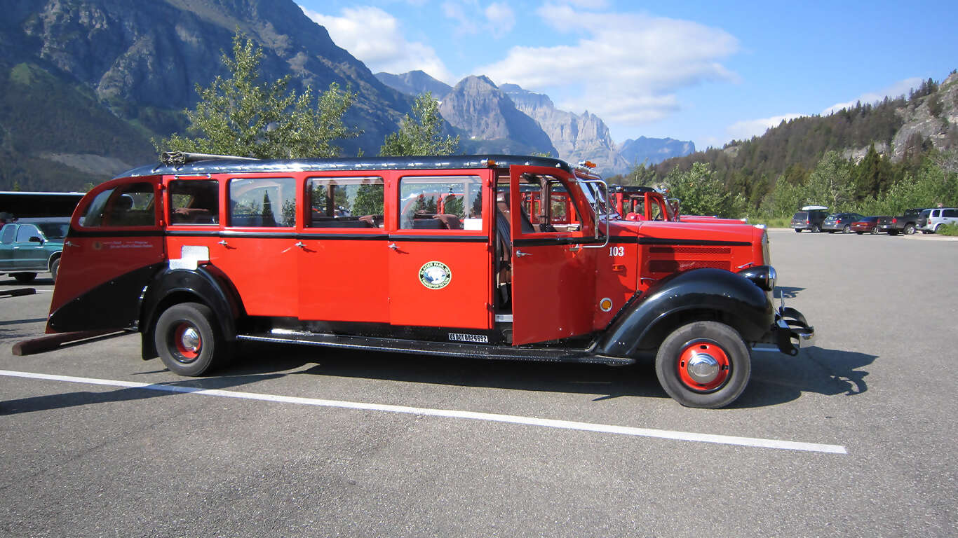 Montana: Exploring Big Sky Country featuring Yellowstone & Glacier National Parks