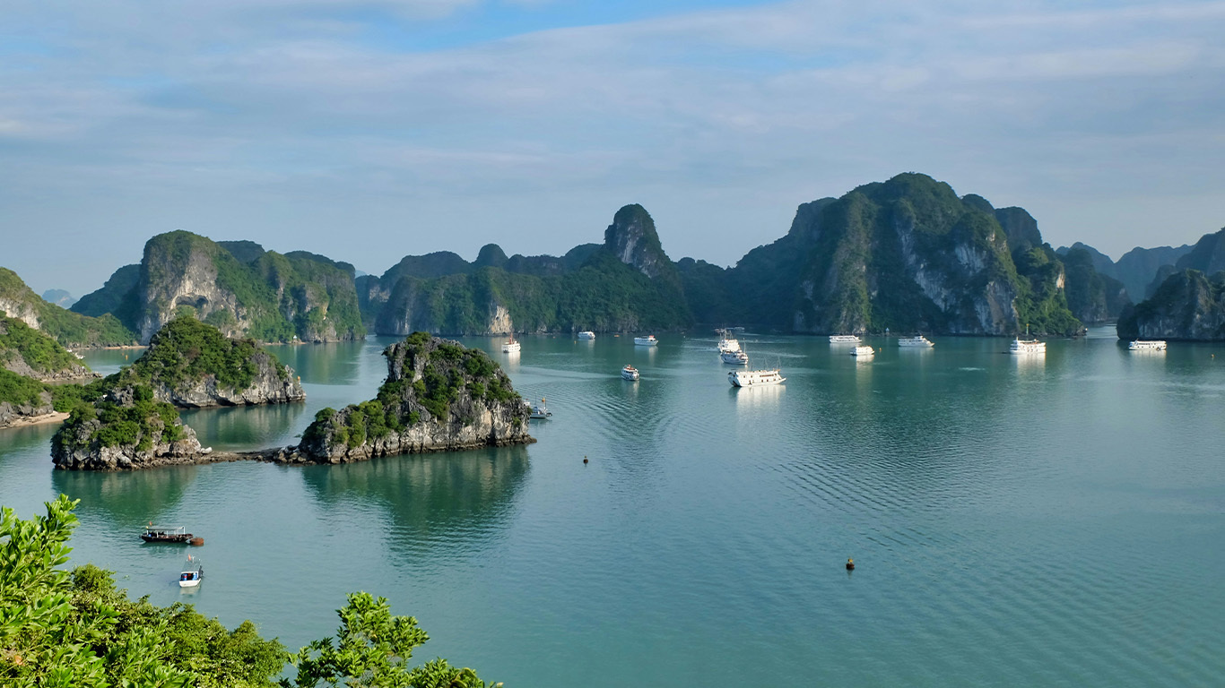 Journey through Northern Vietnam A Cultural Exploration from Hanoi to Ha Long Bay