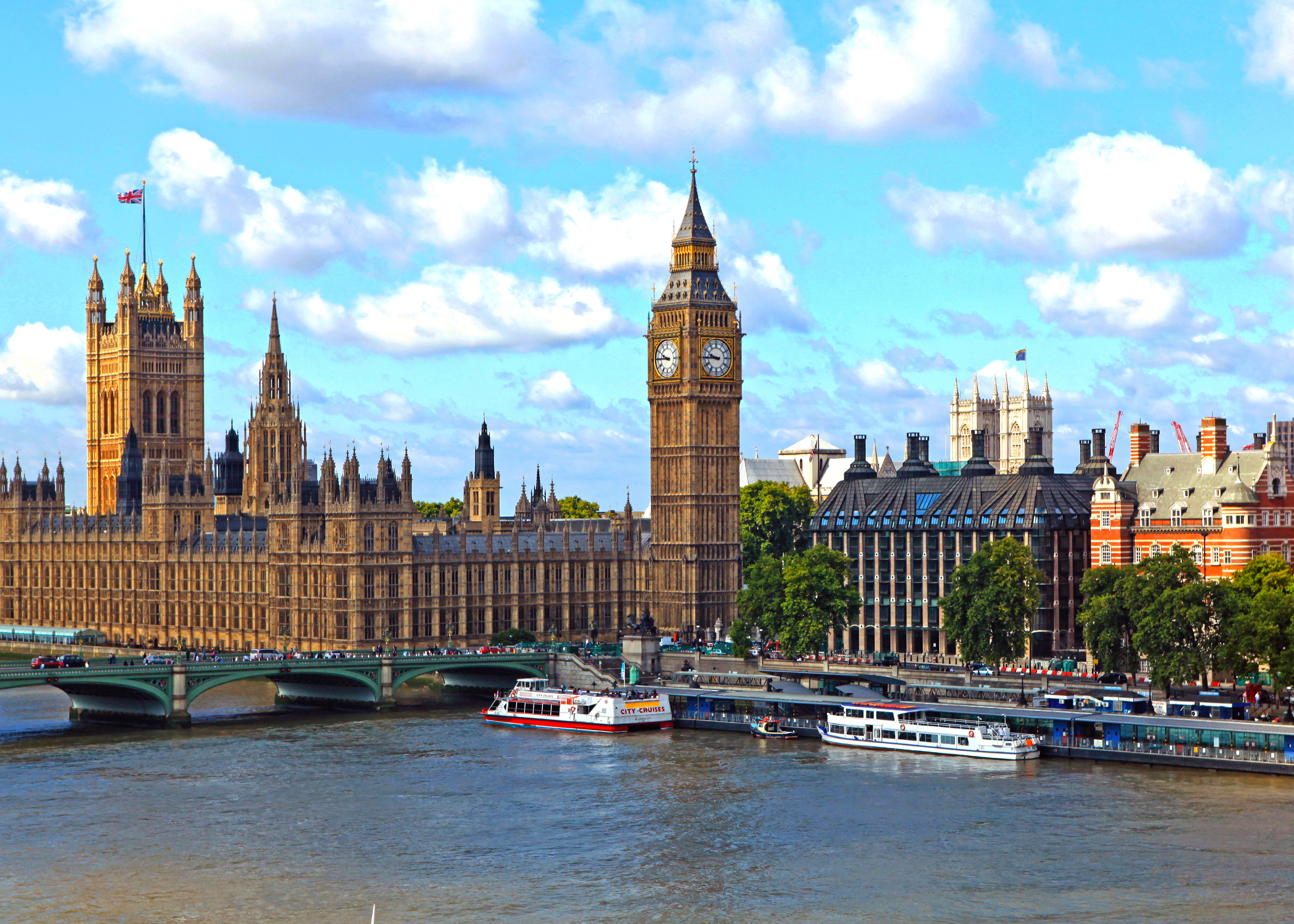 London & Paris featuring New Year’s Eve in Paris